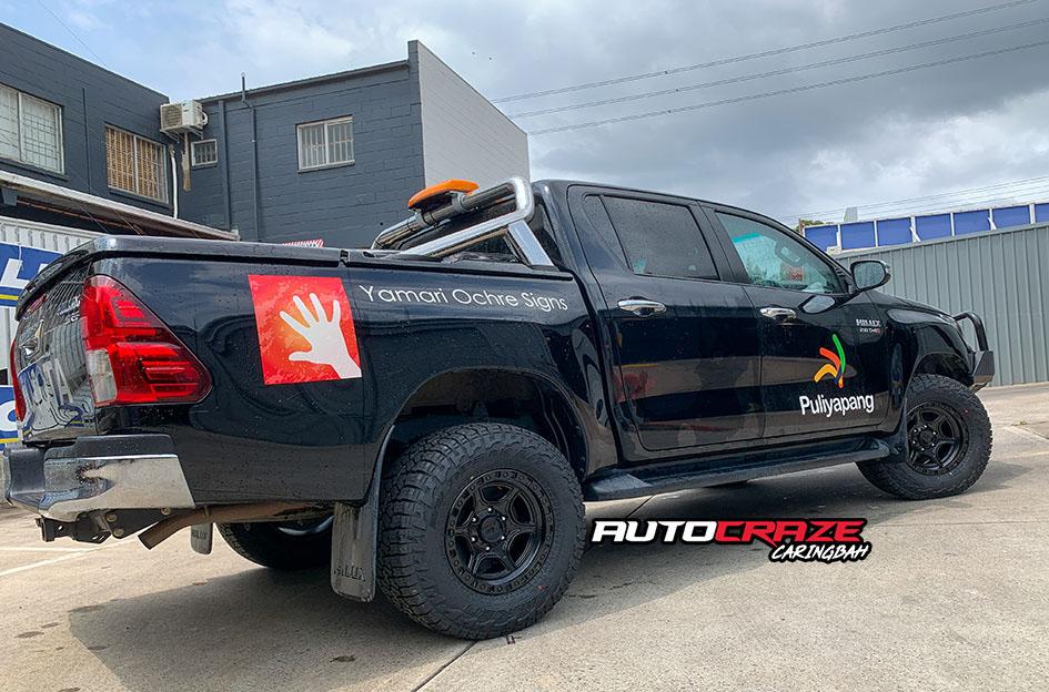 TOYOTA HILUX 4WD PORTAL SATIN BLACK